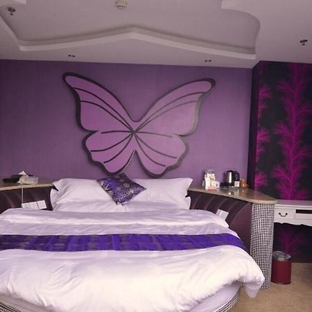 Chongqing Xinhao Theme Hotel Kültér fotó