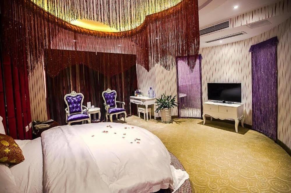 Chongqing Xinhao Theme Hotel Kültér fotó