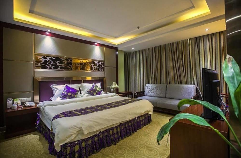 Chongqing Xinhao Theme Hotel Kültér fotó